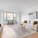 Apartment Blueground Chelsea Rooftop Nr High Line Nyc-2043 New York
