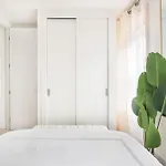 Apartment 48-4fe 2br Prime Midtown West