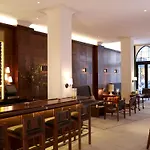 Refinery - Hotel 5*