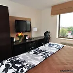 Inn Sleep Jfk Airport Rockaway Blvd 4*