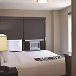 La Quinta By Wyndham Park 3* New York