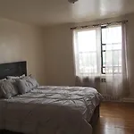Sunny And Spacious Apartment