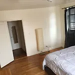 Sunny And Spacious Apartment