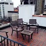Three-Bedroom Apartment On 10Th Ave