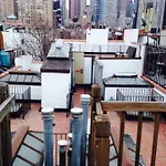 Three-Bedroom Apartment On 10Th Ave