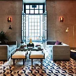 Hotel Sixty Soho 4*
