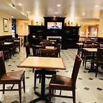 Hotel Queens County And 3*