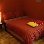 Bed & Breakfast Harlem 2*