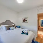 Stunning Soho 3 Bed Artist Loft