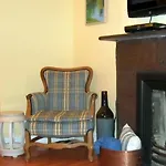 Guest house 255west New York