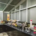 Hampton Manhattan - Times Square South Hotel