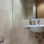 Midtown East 2 Bed Room Apartment