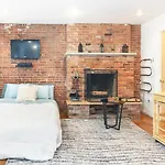 Comfort Studio Near Central Park, 9Th Avenue