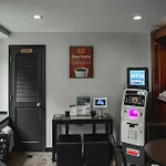 Econo Times Square Hotel New York
