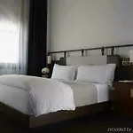 Refinery - Hotel