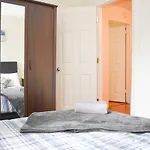 2Nd Avenue Apartment 2