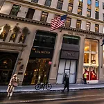 Elegant, Romantic Condo-Best Area Of Manhattan