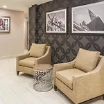 La Quinta By Wyndham Park 3* New York