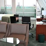 Lic Manhattan View Hotel 3*