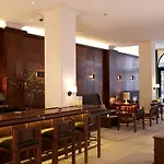 Hotel Refinery -