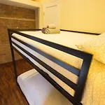 Studio Plus - 2 Bedroom Apartment In Midtown