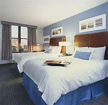 Hampton By Hilton Seaport 2* New York