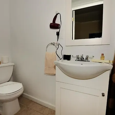 Midwood Brooklyn Apartment *