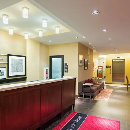 Hampton By Hilton Seaport 2* New York
