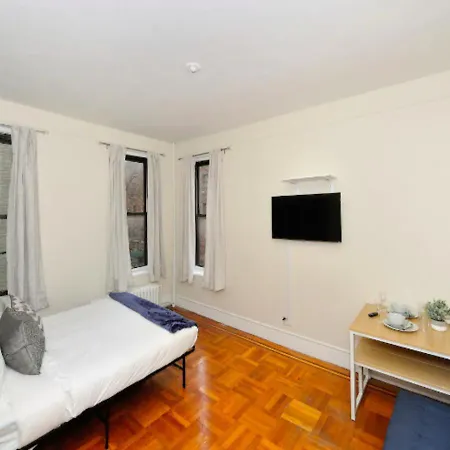 Two Bedroom With Great Location In Nyc Apartment *