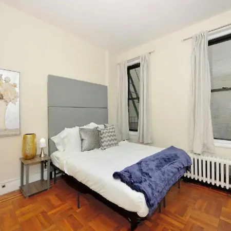 Apartment Two Bedroom With Great Location In Nyc *