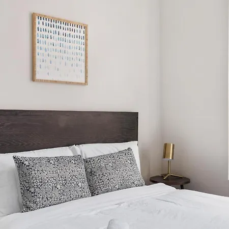 Designed 3br In Upper Manhattan With Washer And Dryer * New York