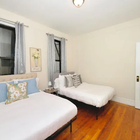 Two Bedroom With Great Location In Nyc *