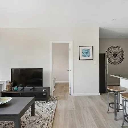 Modern 3br In Upper Manhattan * New York