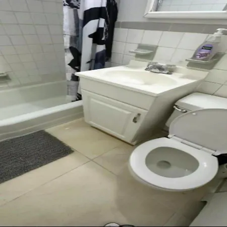 Lovely 2br In Manhattan