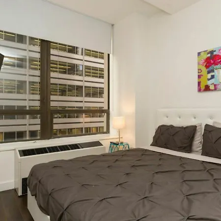 Apartment 2bd 1ba At Financial District *