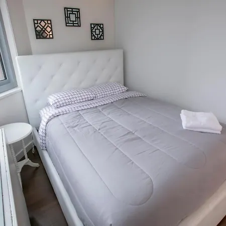 Apartment Excellent 2 Bd At Murray Hill
