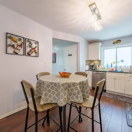 Cozy One Bedroom Close To Jfk