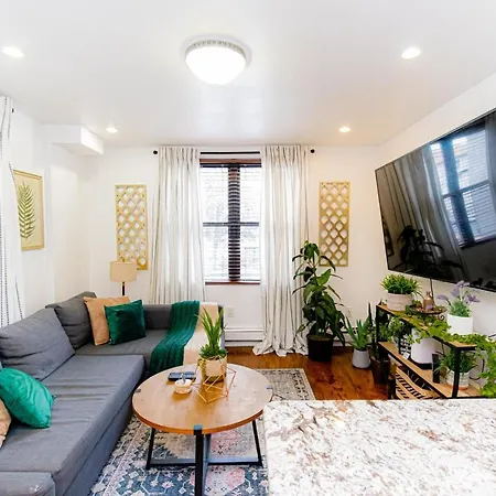 Brooklyn Trio Luxe - Entire Apartment