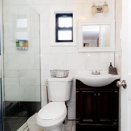 Brooklyn Trio Luxe - Entire Apartment