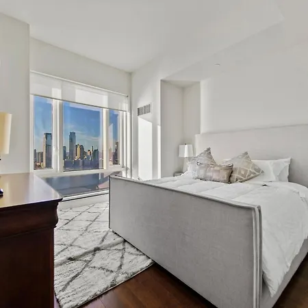 Luxurious 4 Bedroom Penthouse In Nyc New York