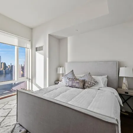 Luxurious 4 Bedroom Penthouse In Nyc New York