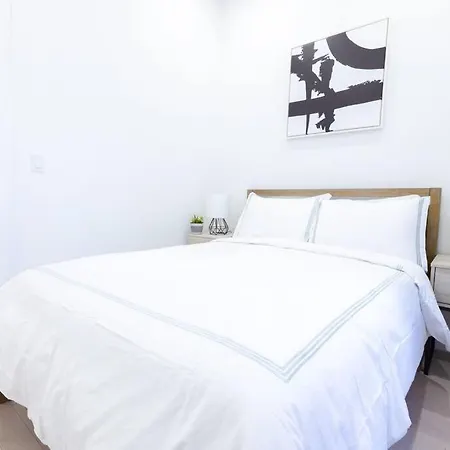 171-g 3br Duplex E Village - W&d Outdoor Space Apartment