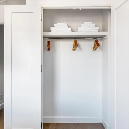 Uws 1br W Gym Doorman Nr Park Nyc-512 * New York