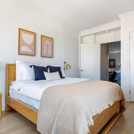 Uws 1br W Gym Doorman Nr Park Nyc-512 Apartment