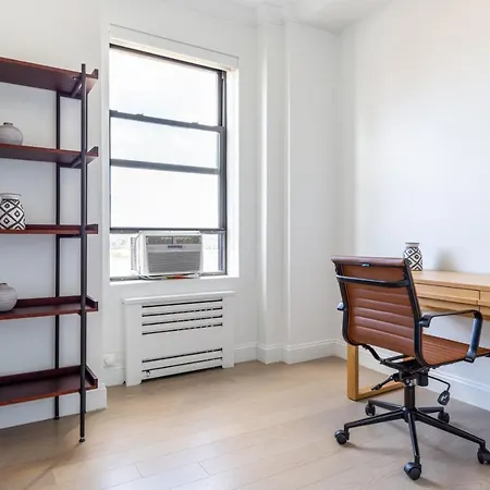 Uws 1br W Gym Doorman Nr Park Nyc-512 New York