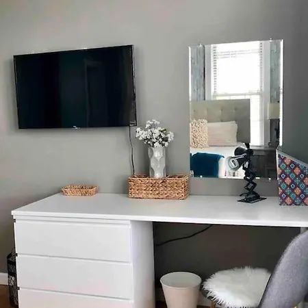Ny3182furnished Apartm, 3 Br's 4 Beds, 1bath, Kitchen New York