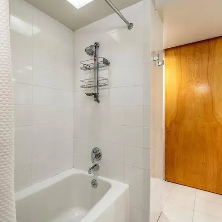 Apartment Nyc Duplex & Private Garden Oasis!! New York