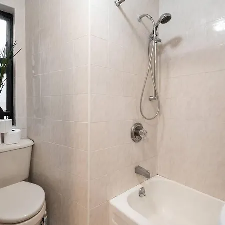 Apartment Cozy 2br In Nyc
