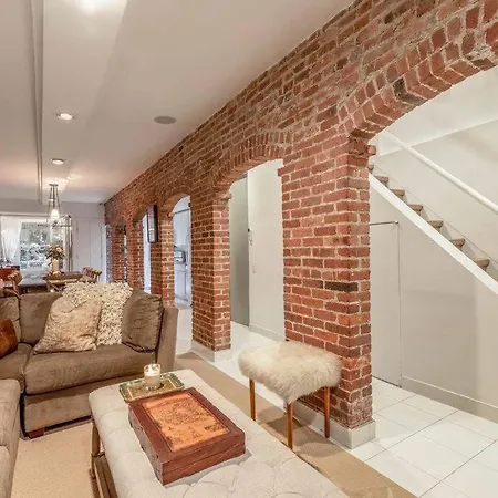 Nyc Duplex & Private Garden Oasis!! * New York