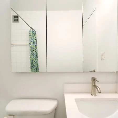 Exclusive 2br At Columbus Circle New York